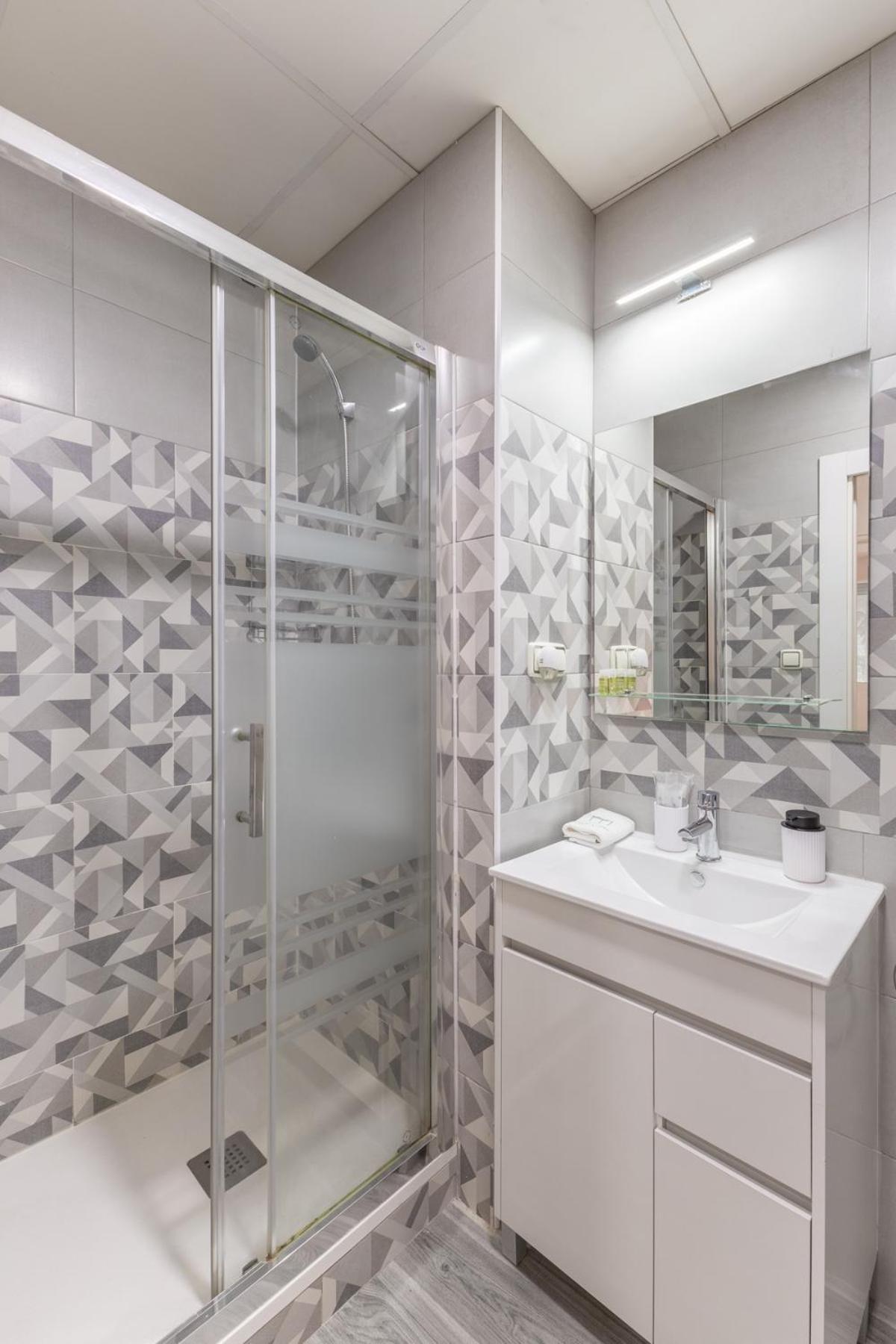 Madrid Rio Apartment Bagian luar foto